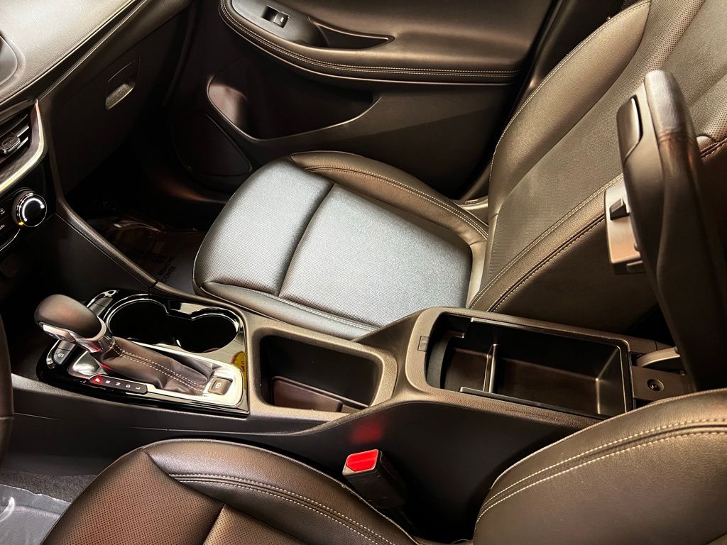 2024 Buick Encore GX Sport Touring photo 18