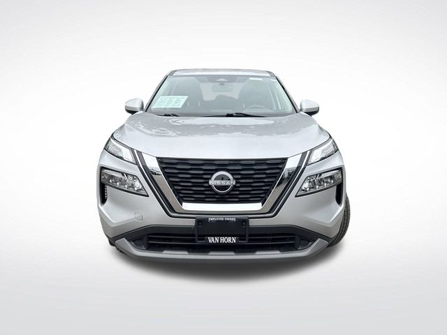 2023 Nissan Rogue SV photo 9
