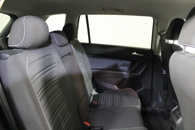2022 Volkswagen Tiguan S photo 10