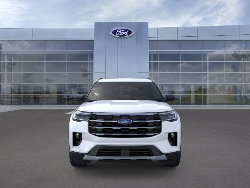 2025 Ford Explorer photo 4