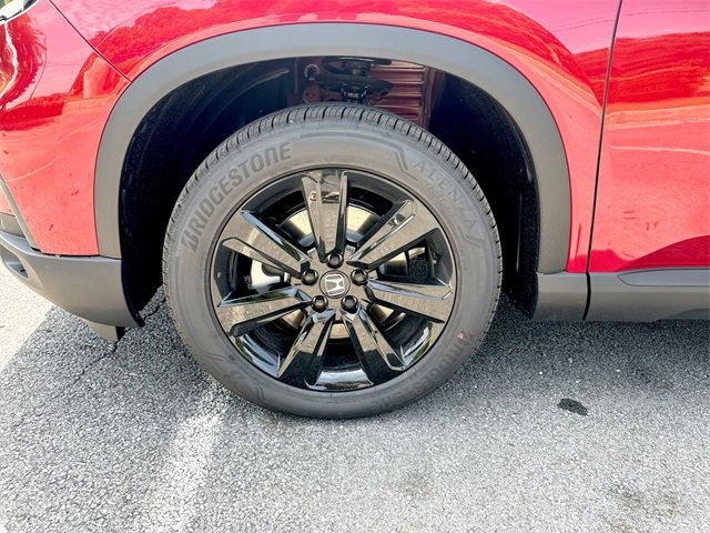 2025 Honda Pilot Black Edition photo 13