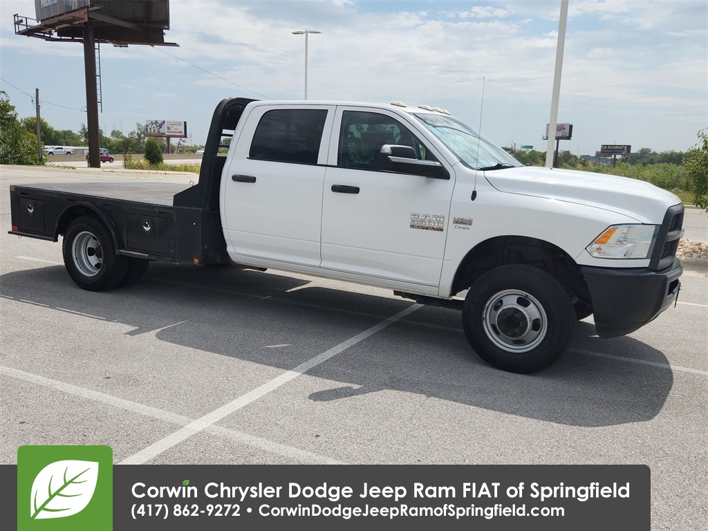2018 Ram 3500 Tradesman photo 2