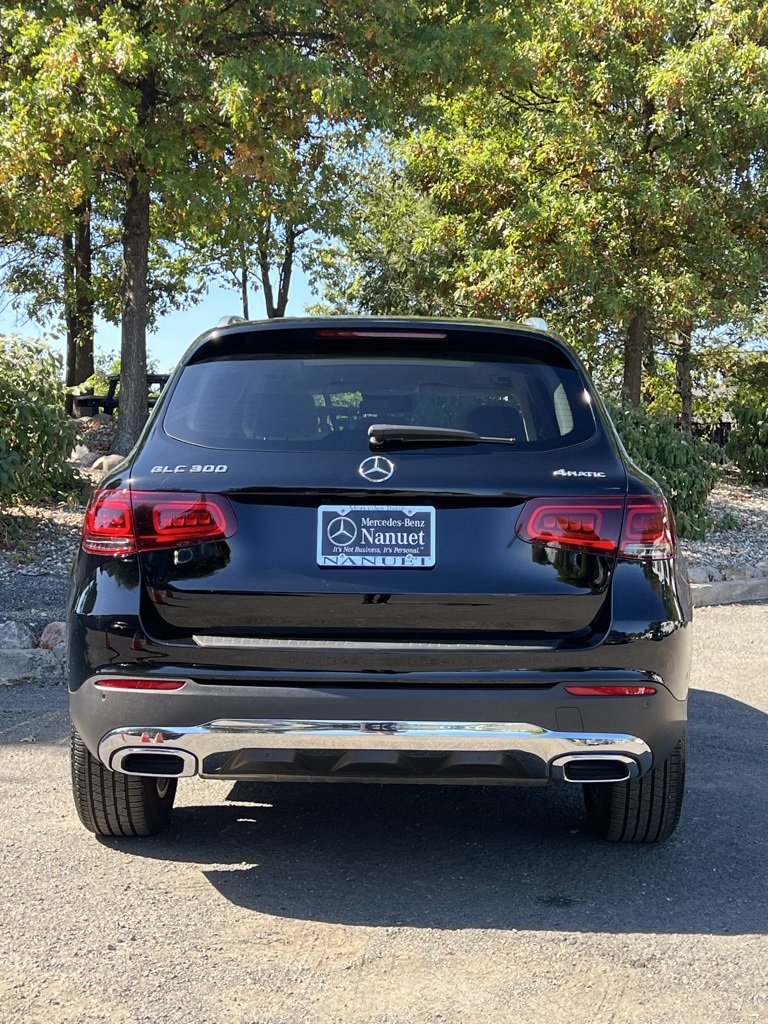 2022 Mercedes Benz GLC 300 4MATIC photo 4