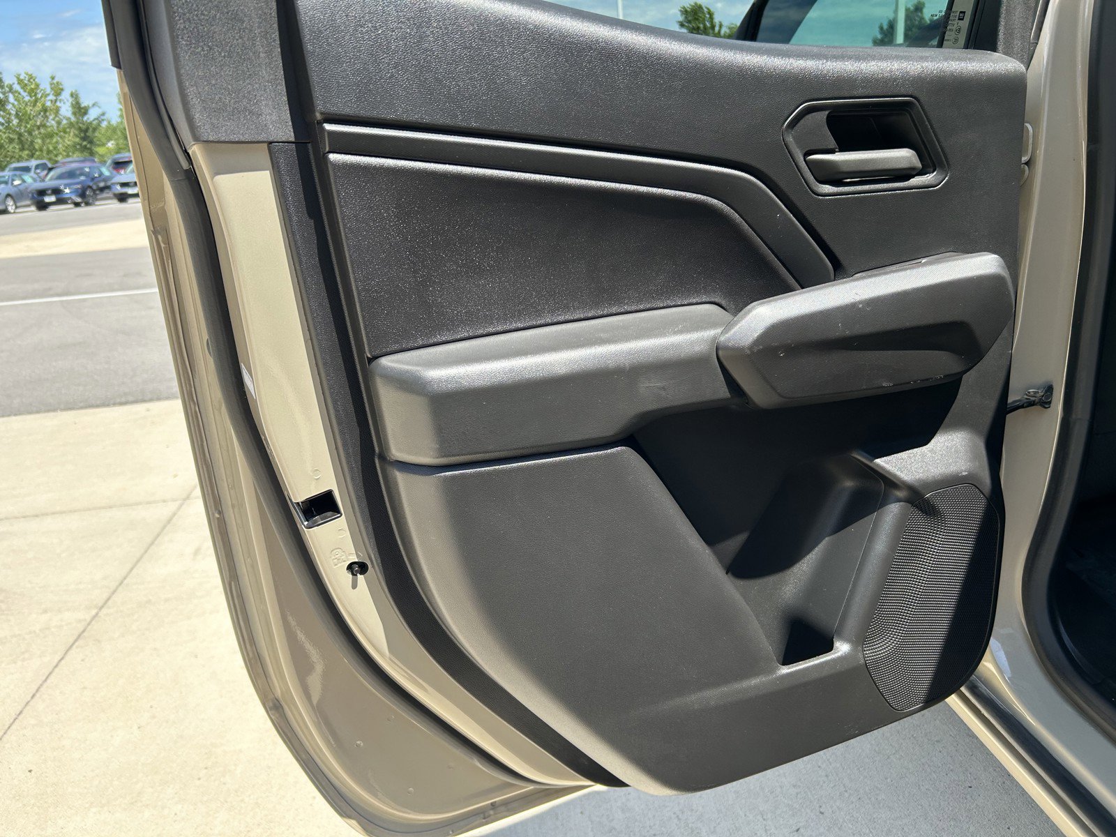 2024 Chevrolet Colorado Trail Boss photo 12