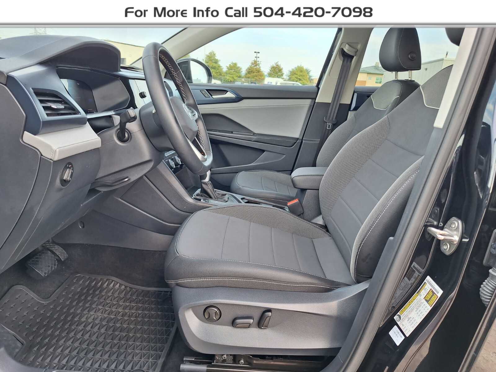 2024 Volkswagen Taos SE photo 11
