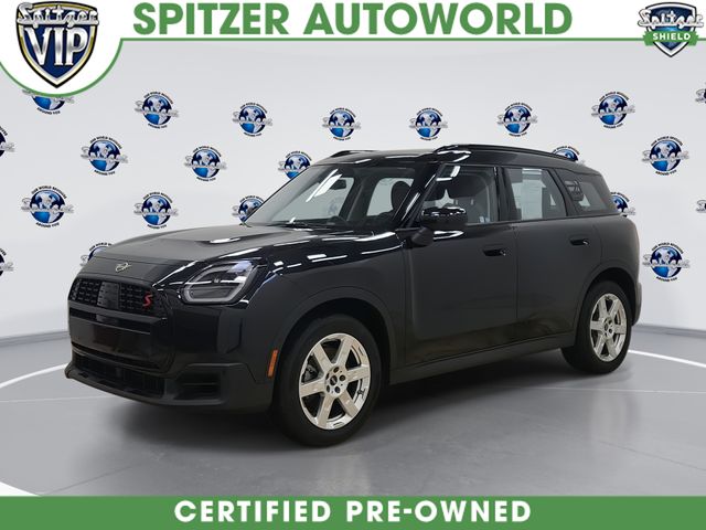 2025 MINI Countryman S's photo