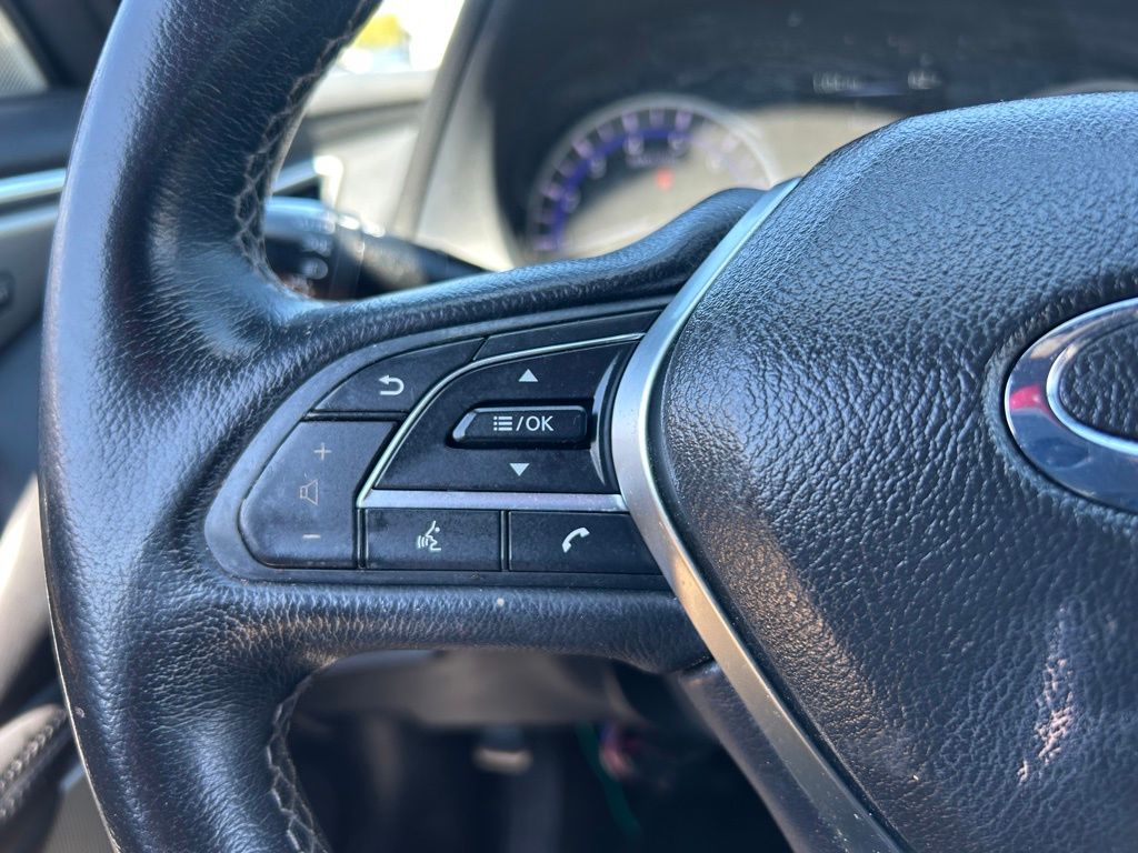 2017 Infiniti Q60 3.0t Premium photo 37