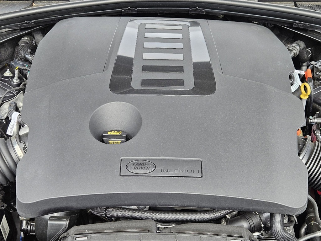 2025 Land Rover Range Rover Velar SE photo 27