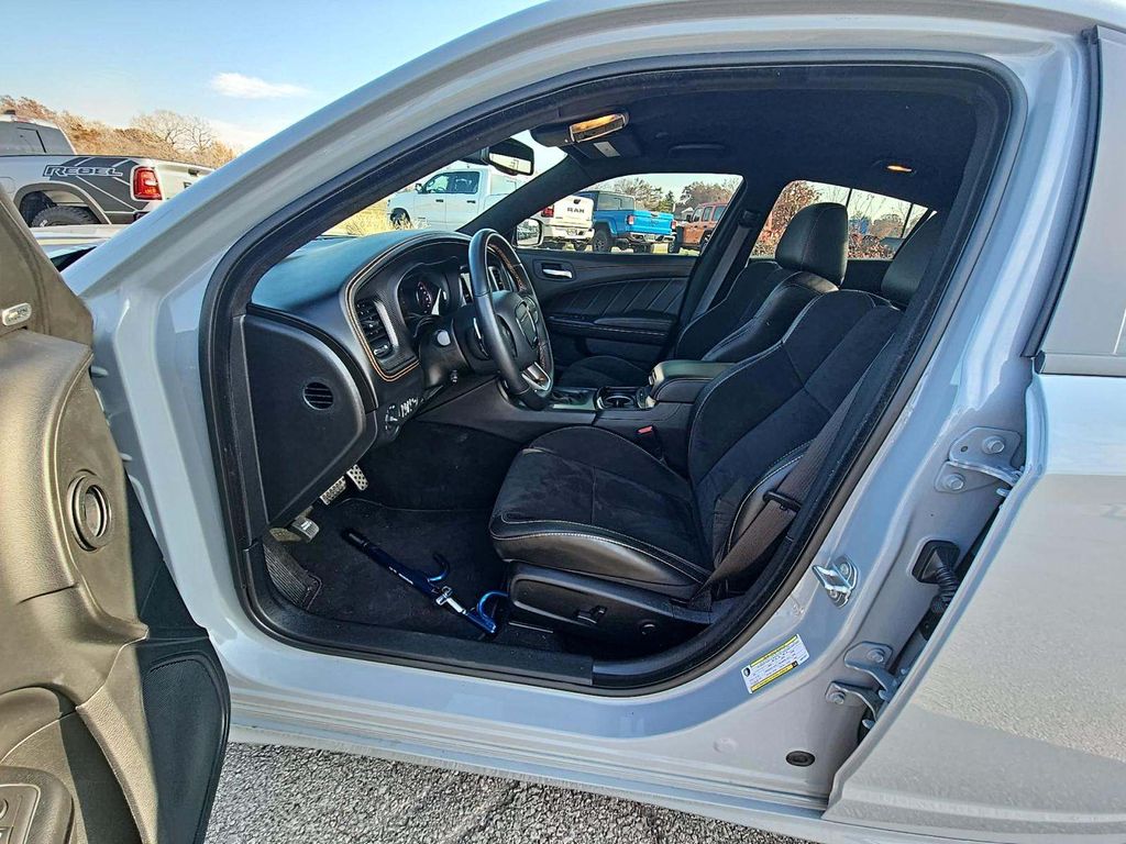 2022 Dodge Charger R/T Scat Pack Widebody Daytona photo 3