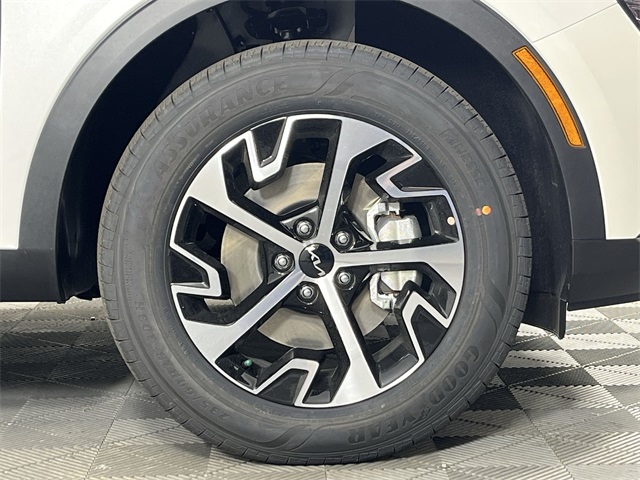 2025 Kia Sportage Hybrid EX photo 2