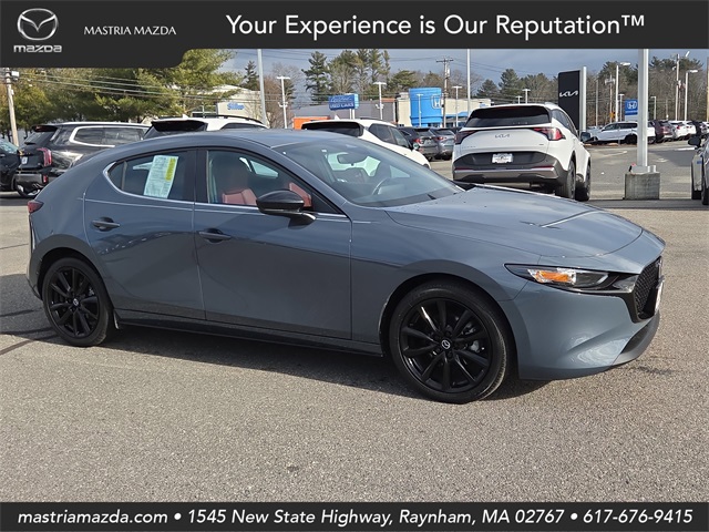 2025 Mazda Mazda3 Carbon Edition's photo