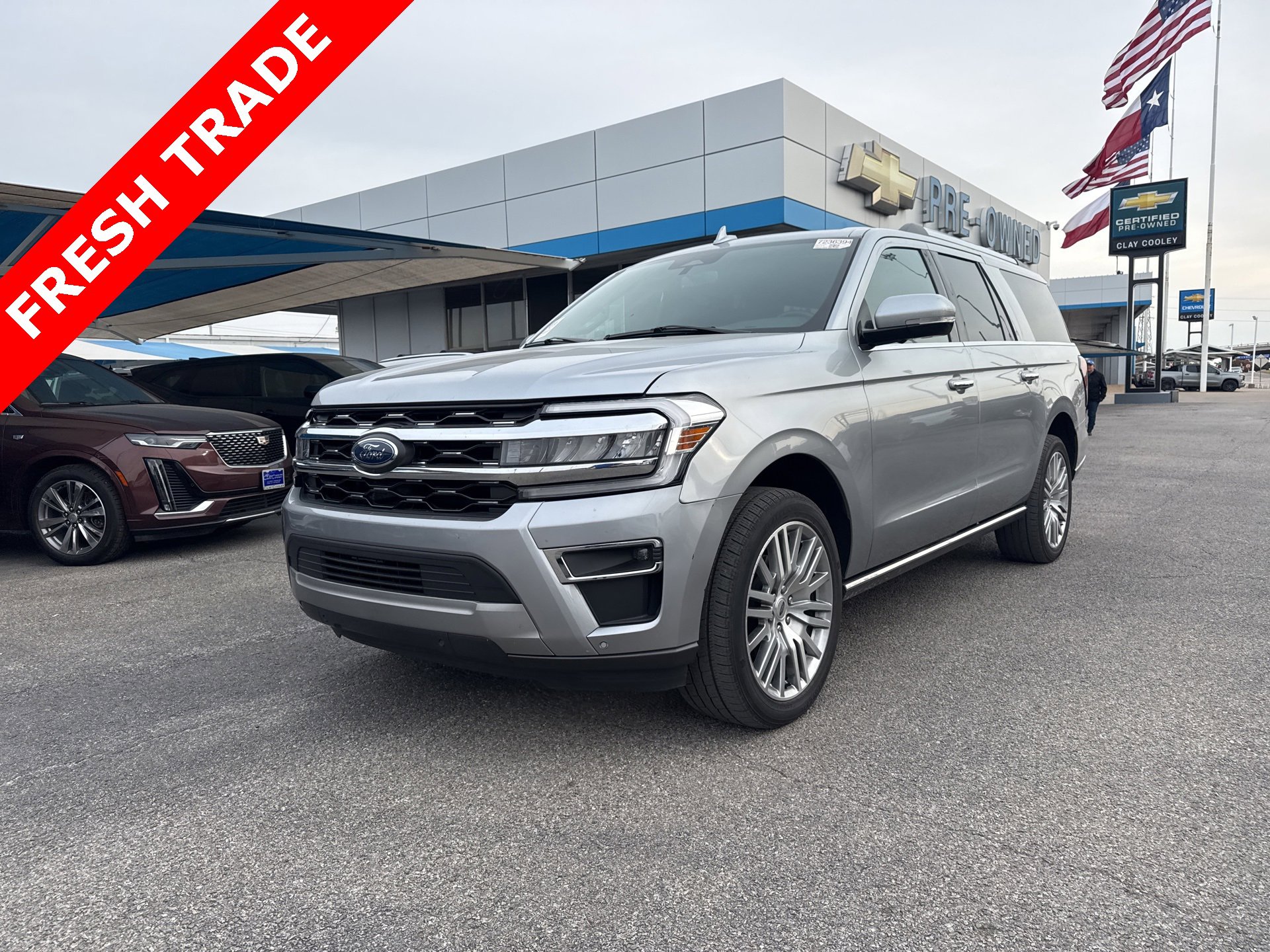 2024 Ford Expedition Limited's photo