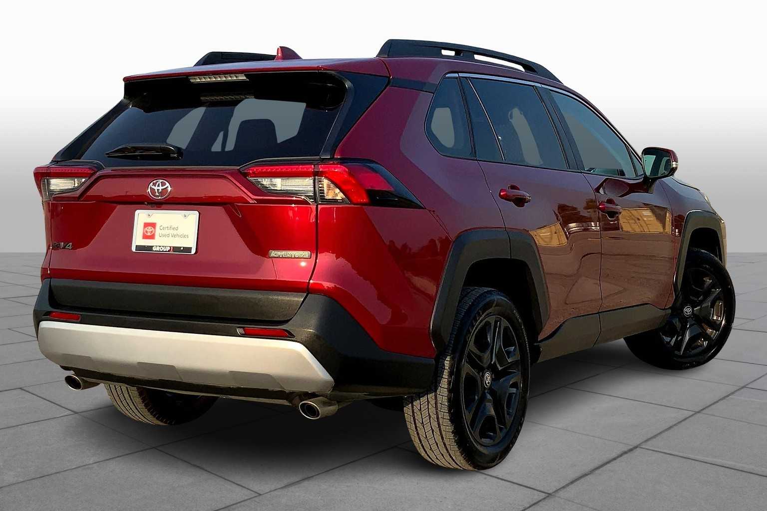 2024 Toyota RAV4 Adventure photo 12