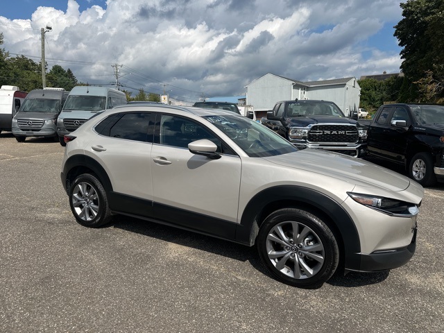 2024 Mazda CX-30 2.5 S Premium photo 3