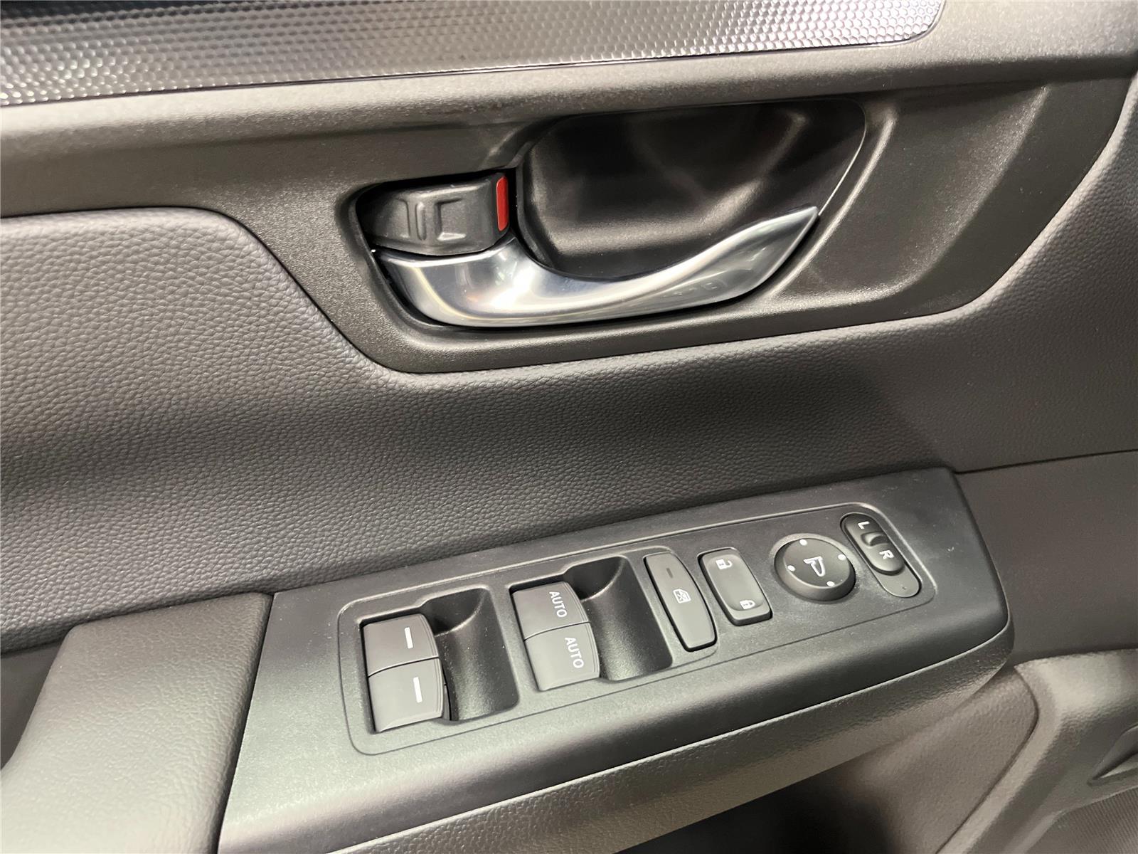 2026 Honda CR-V Hybrid Sport photo 9