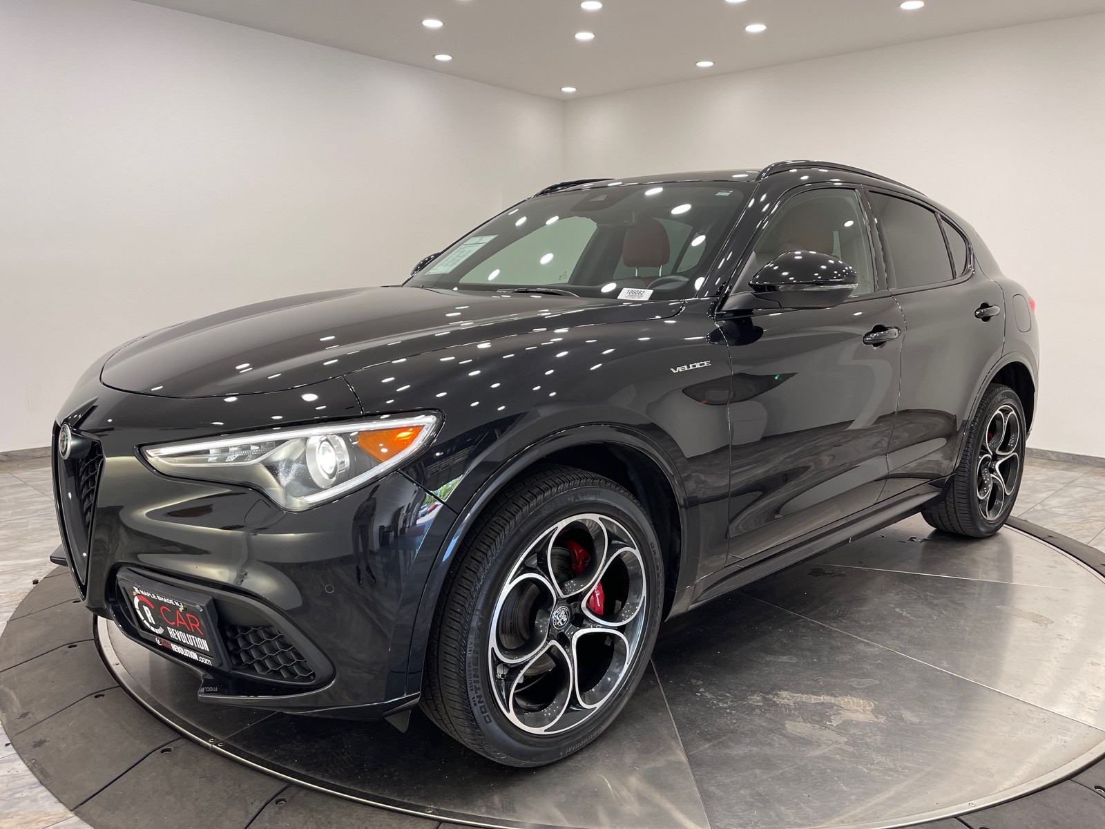 2022 Alfa Romeo Stelvio Ti Sport photo 3