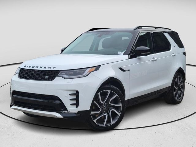 New 2025 Fuji White Land Rover Dynamic SE image 1