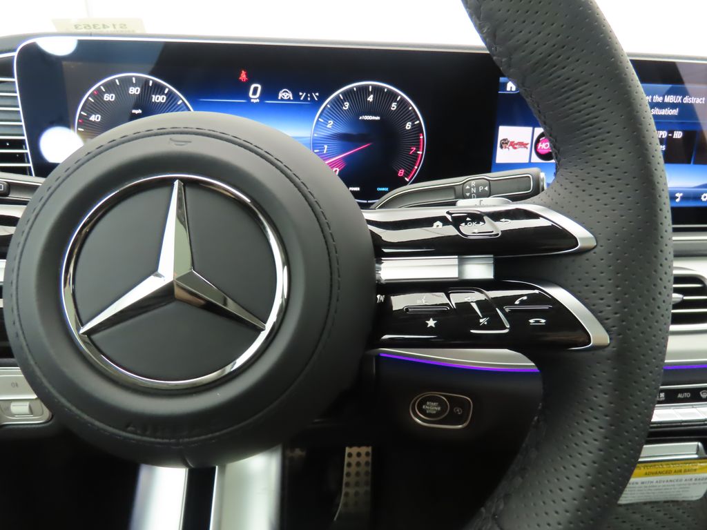 2025 Mercedes Benz GLS 450 4MATIC photo 12