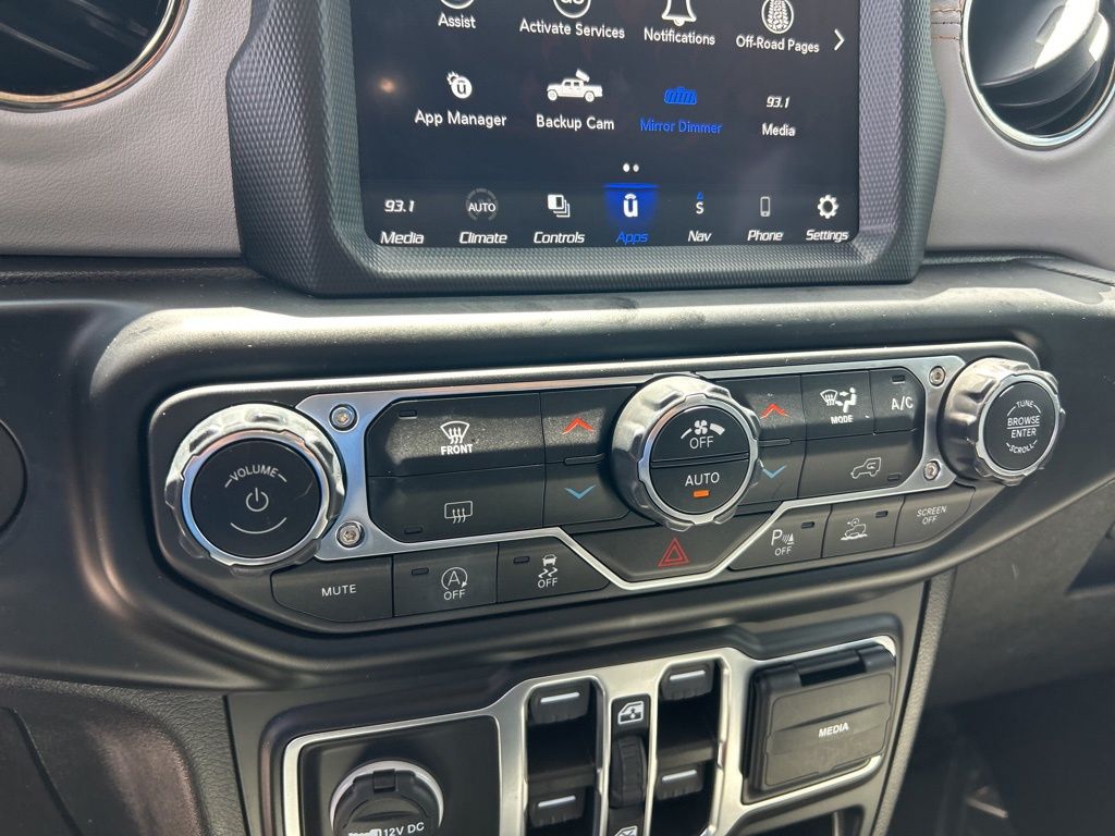 2022 Jeep Gladiator High Altitude photo 38