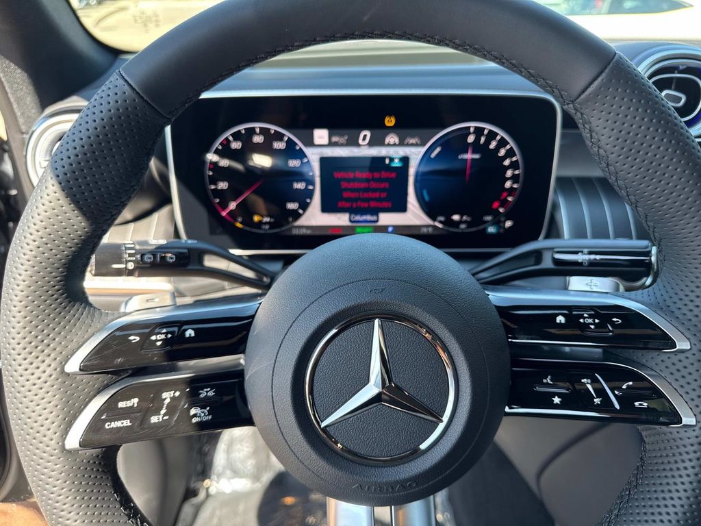 2026 Mercedes Benz GLC 350e 4MATIC photo 23