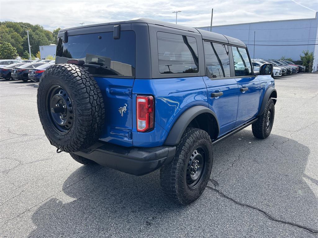 2023 Ford Bronco Base Big Bend Black Diamond Outer Banks photo 3