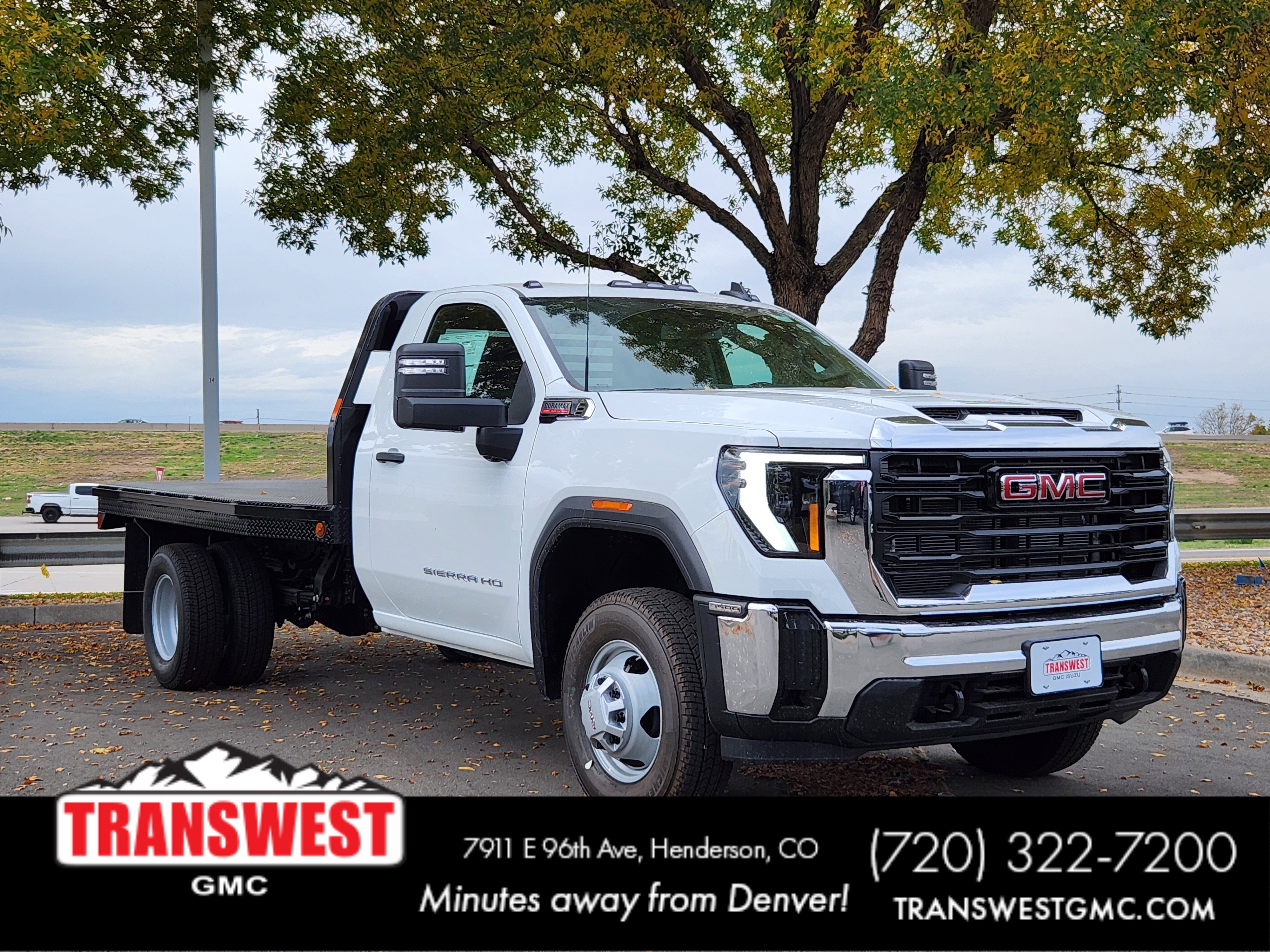2025 GMC Sierra 3500HD Pro's photo