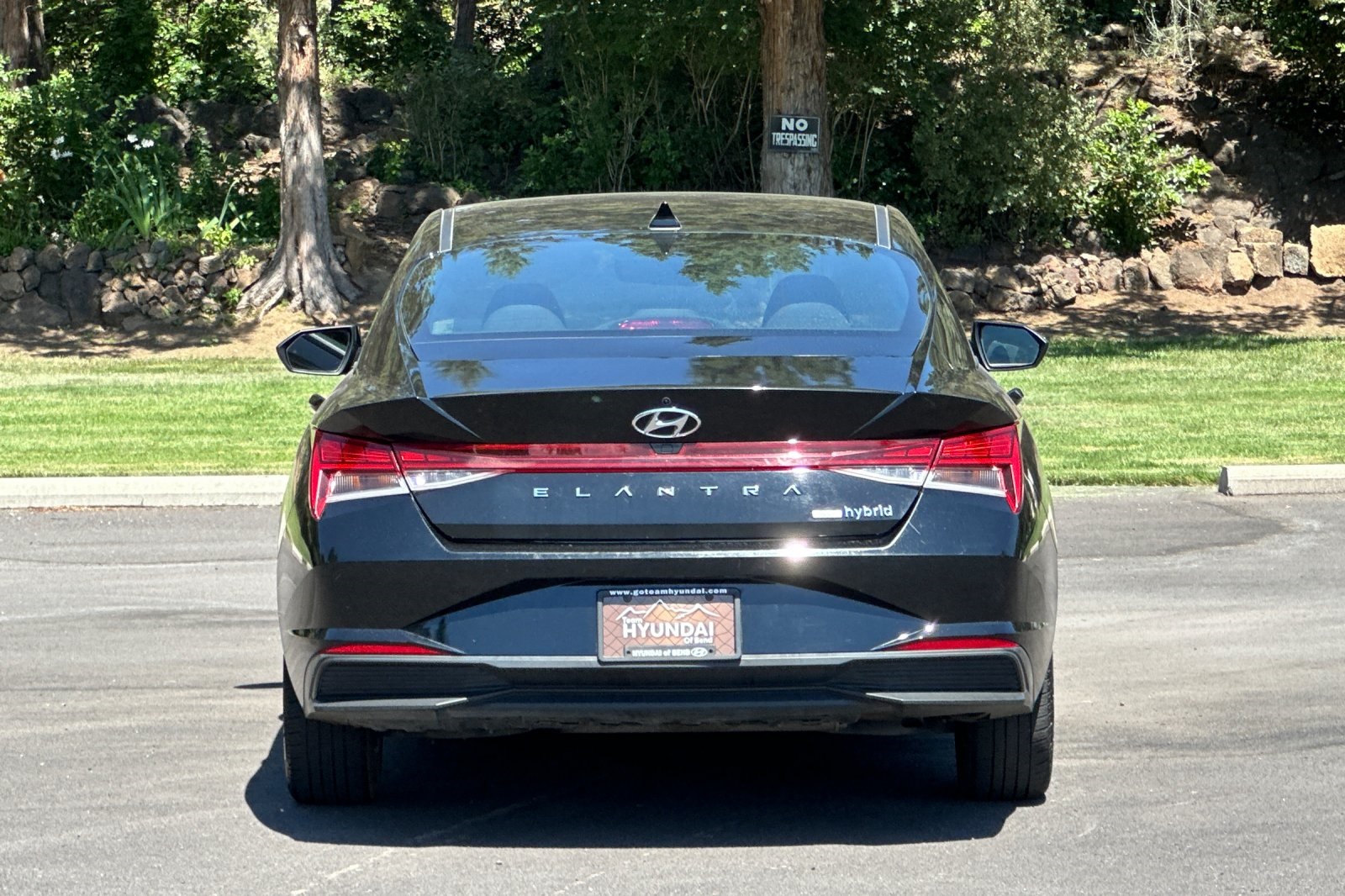2023 Hyundai Elantra Hybrid Blue photo 4