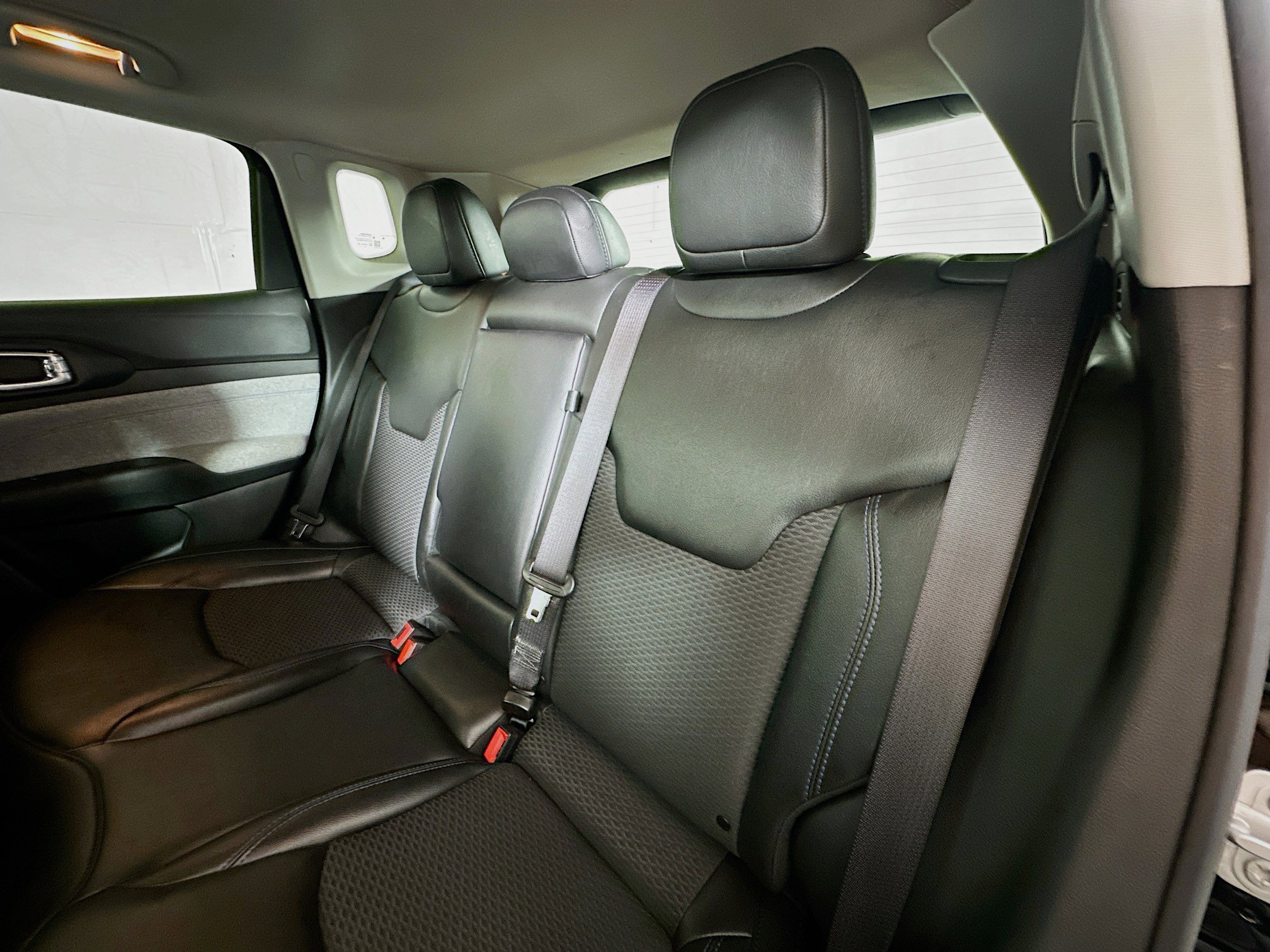 2022 Jeep Compass Latitude photo 21
