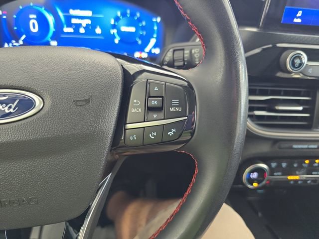 2021 Ford Escape SEL photo 17