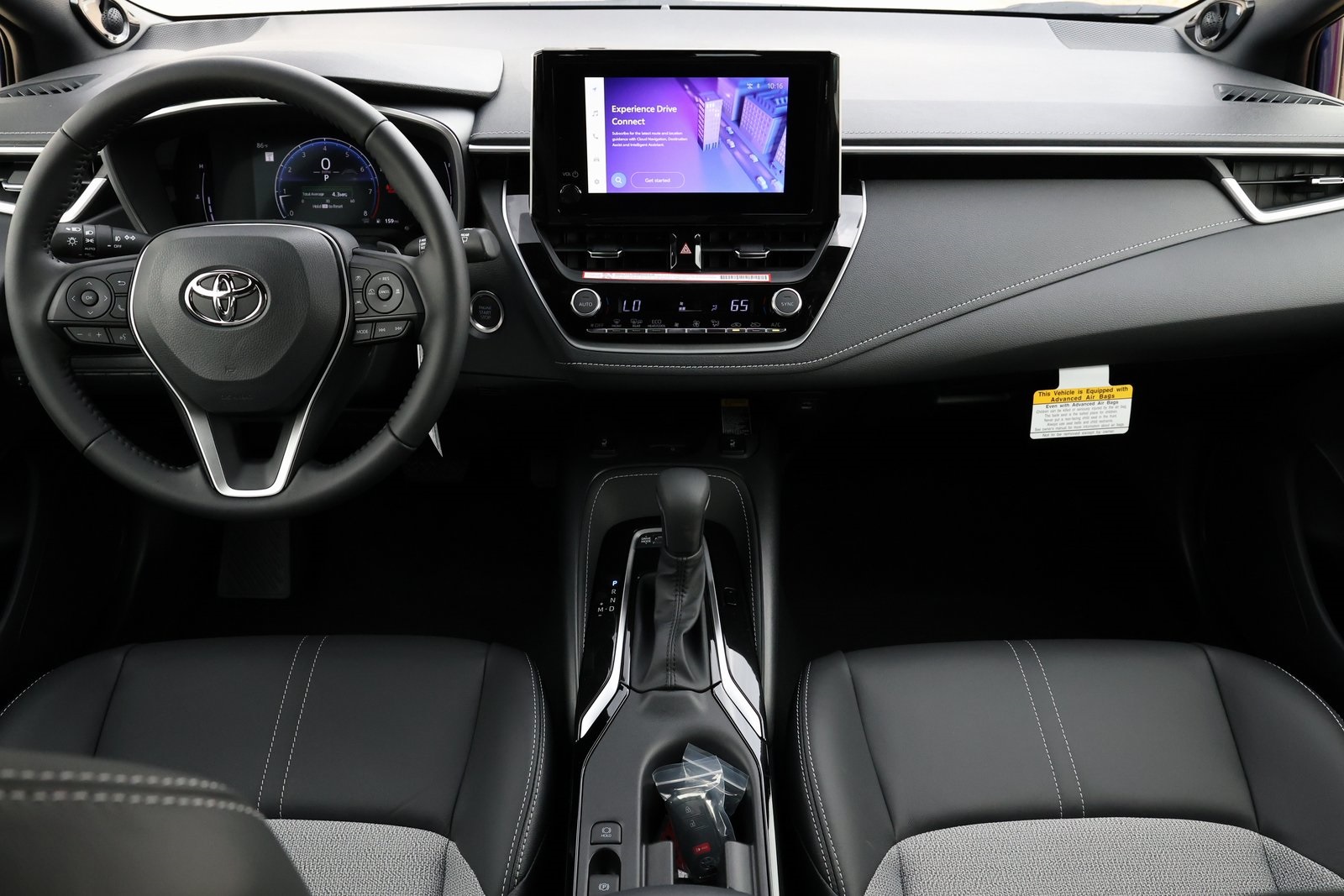 2025 Toyota Corolla XSE photo 10