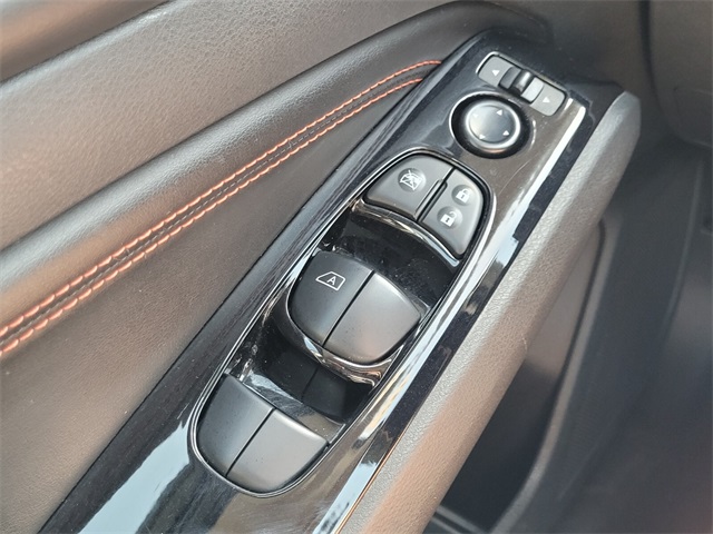 2023 Nissan Altima 2.5 SR photo 26