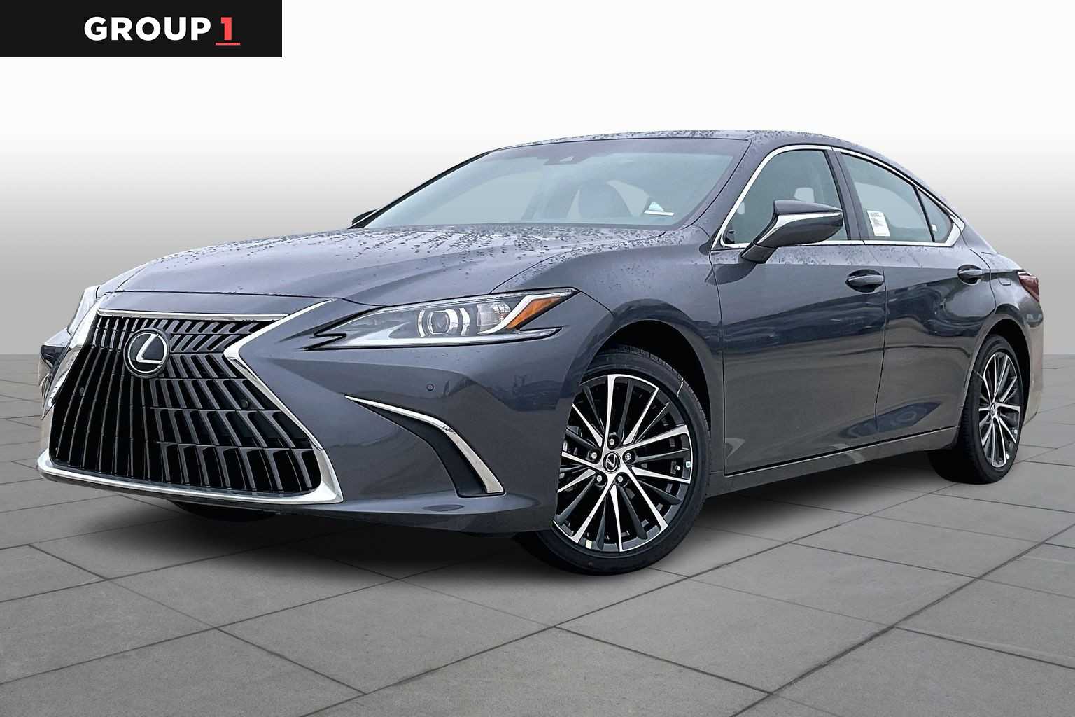 2025 Lexus ES 350's photo