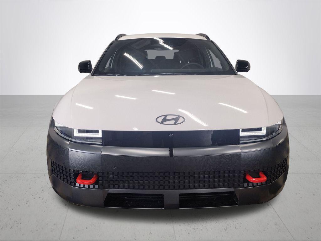 2025 Hyundai Ioniq 5 photo 3