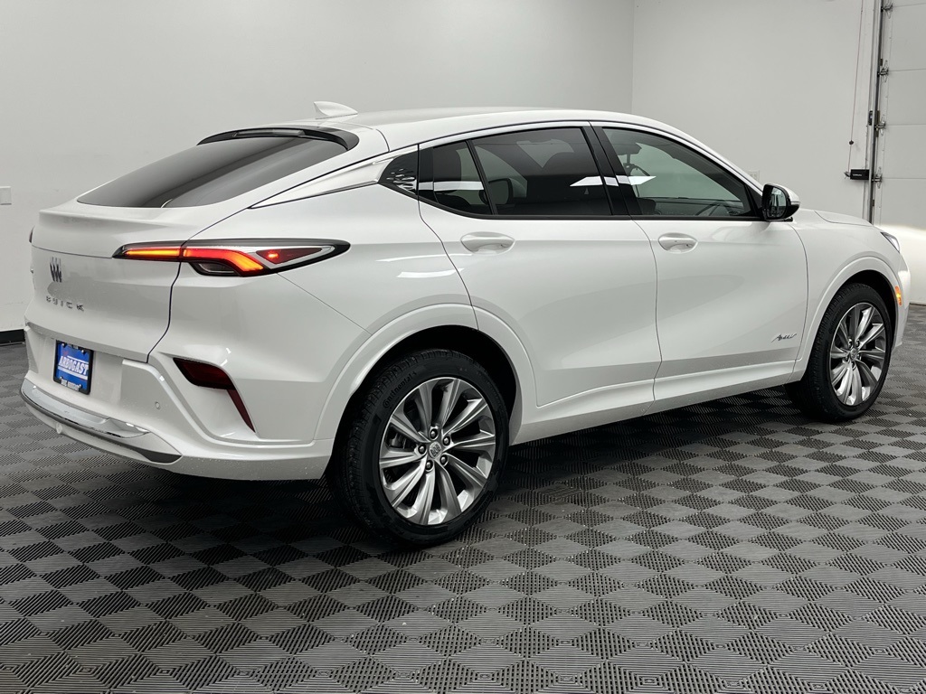 2025 Buick Envista Avenir photo 6