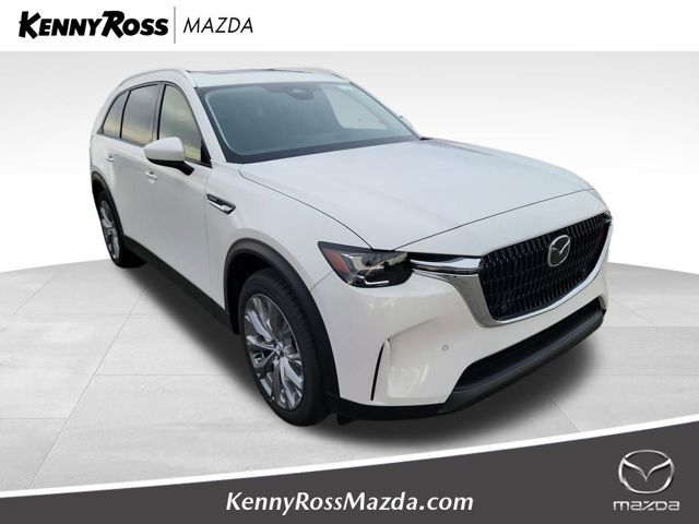 2026 Mazda CX-90 Preferred Package's photo