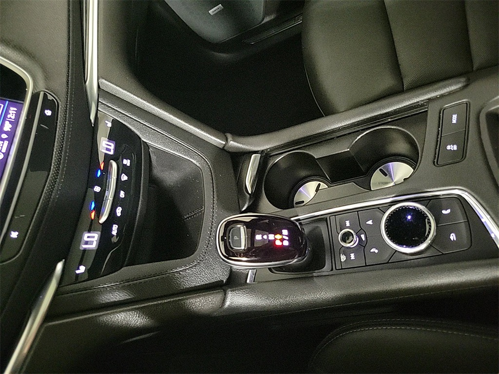 2023 CADILLAC XT5 - Image 25