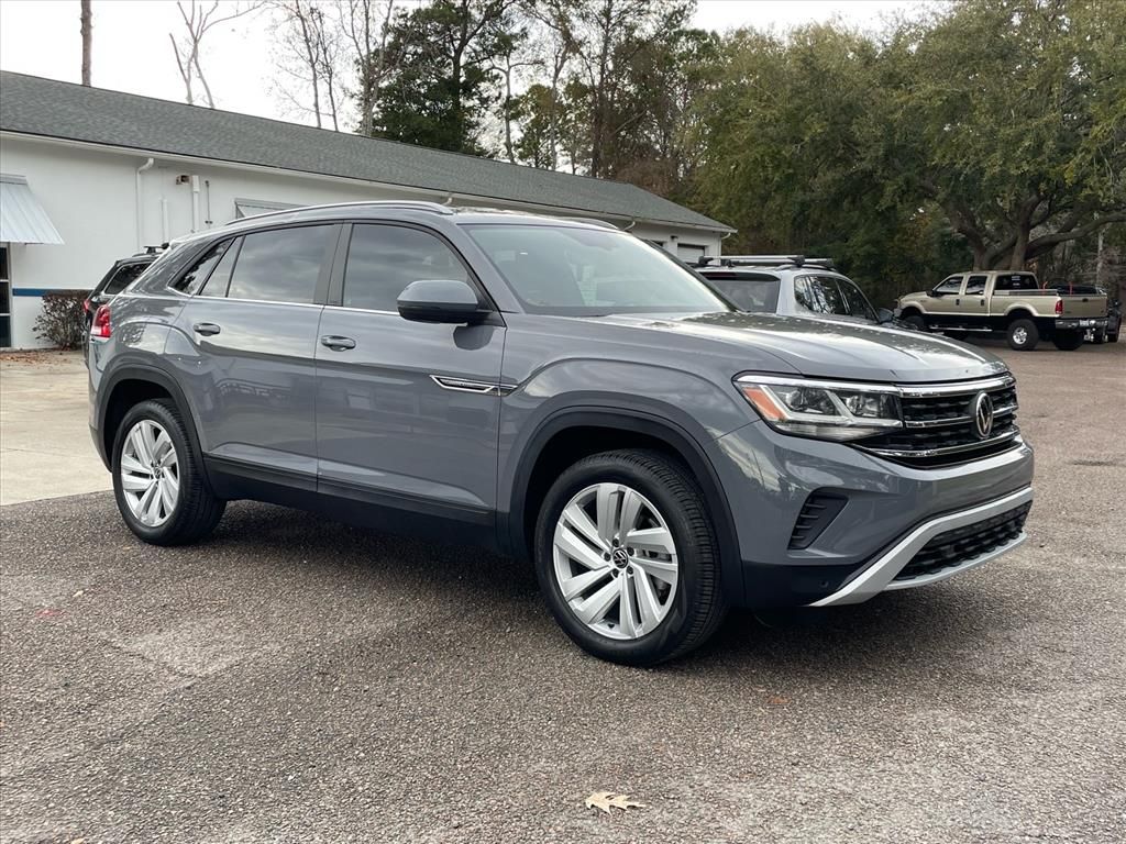 2021 Volkswagen Atlas Cross Sport SE w/Tech