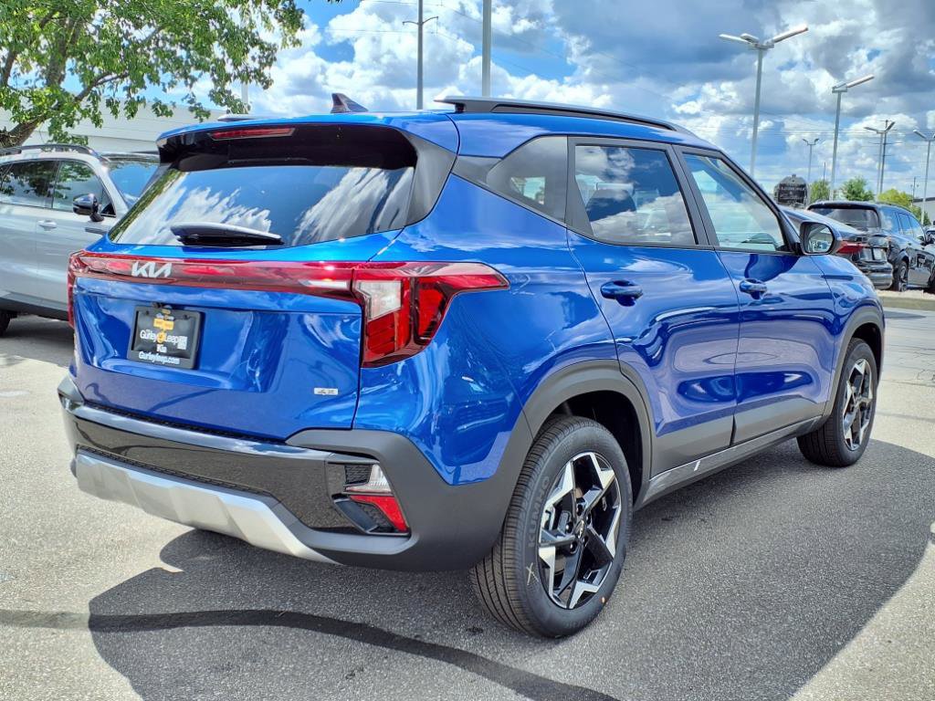 2026 Kia Seltos S photo 9