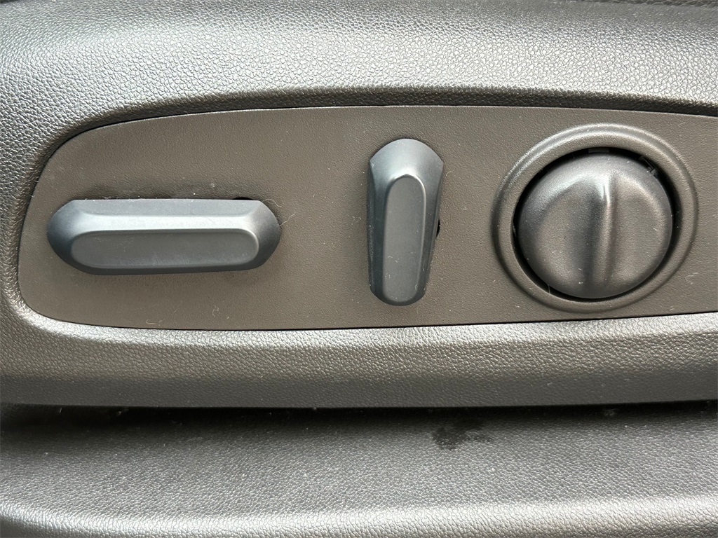 2022 Gmc Terrain SLT photo 23