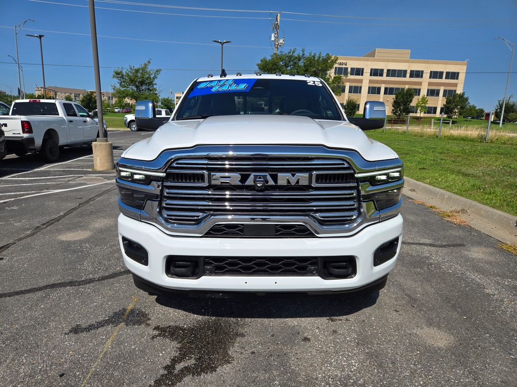 2025 Ram 2500 Laramie photo 8