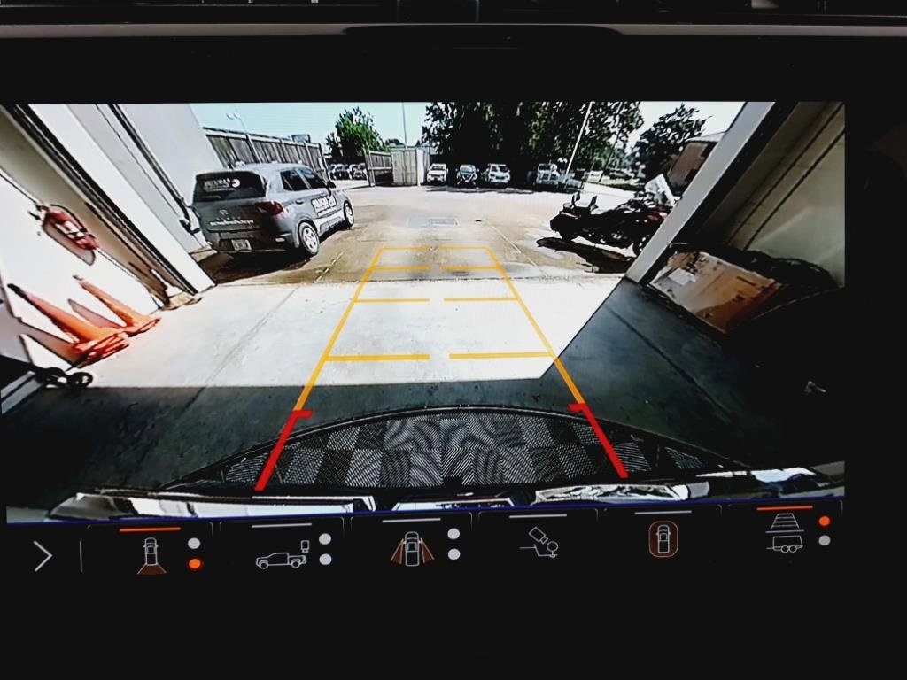 2025 Gmc Sierra 1500 AT4X photo 2