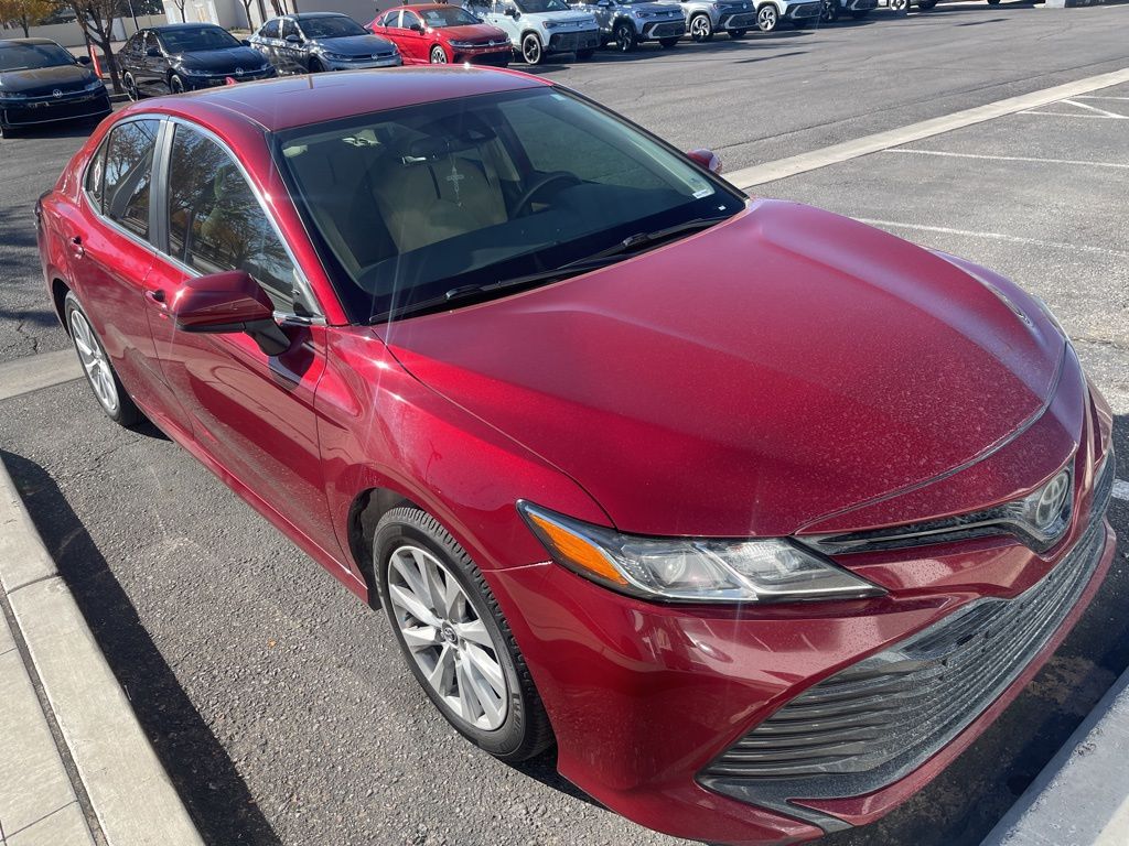 2020 Toyota Camry LE photo 2