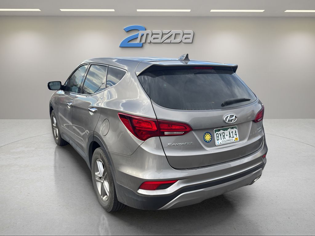2017 Hyundai Santa Fe Sport photo 4