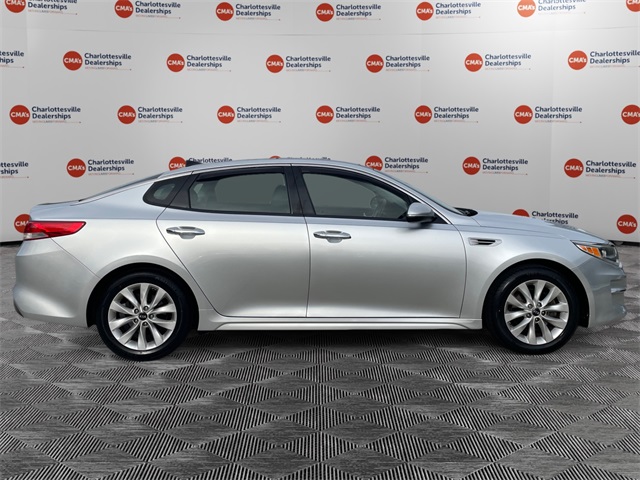 2018 Kia Optima EX photo 4
