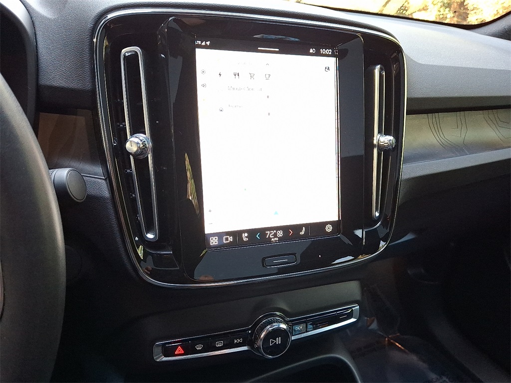 2022 Volvo C40 Recharge Ultimate photo 15
