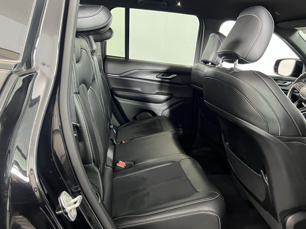 2024 Jeep Grand Cherokee Altitude X photo 19