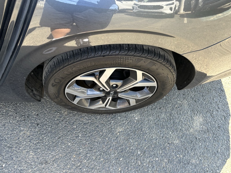2020 Kia Forte LXS photo 14