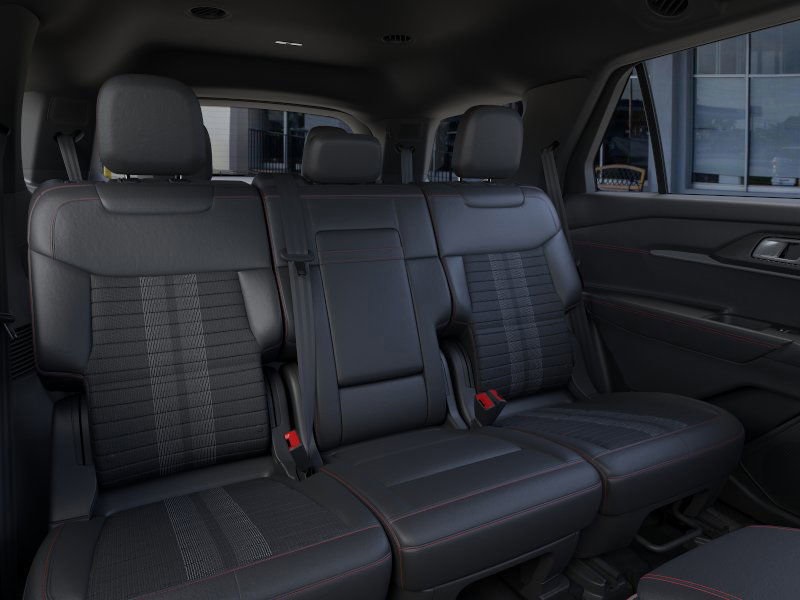 2025 Ford Explorer ST-Line photo 7