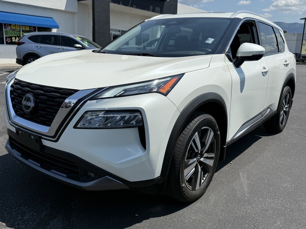 2022 Nissan Rogue SL photo 7