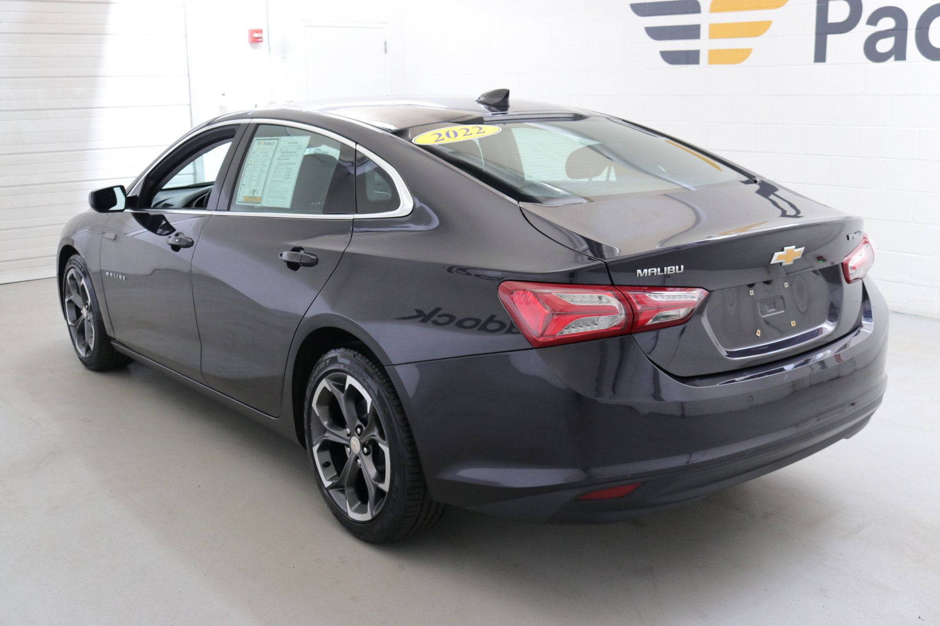 2022 Chevrolet Malibu 1LT photo 4